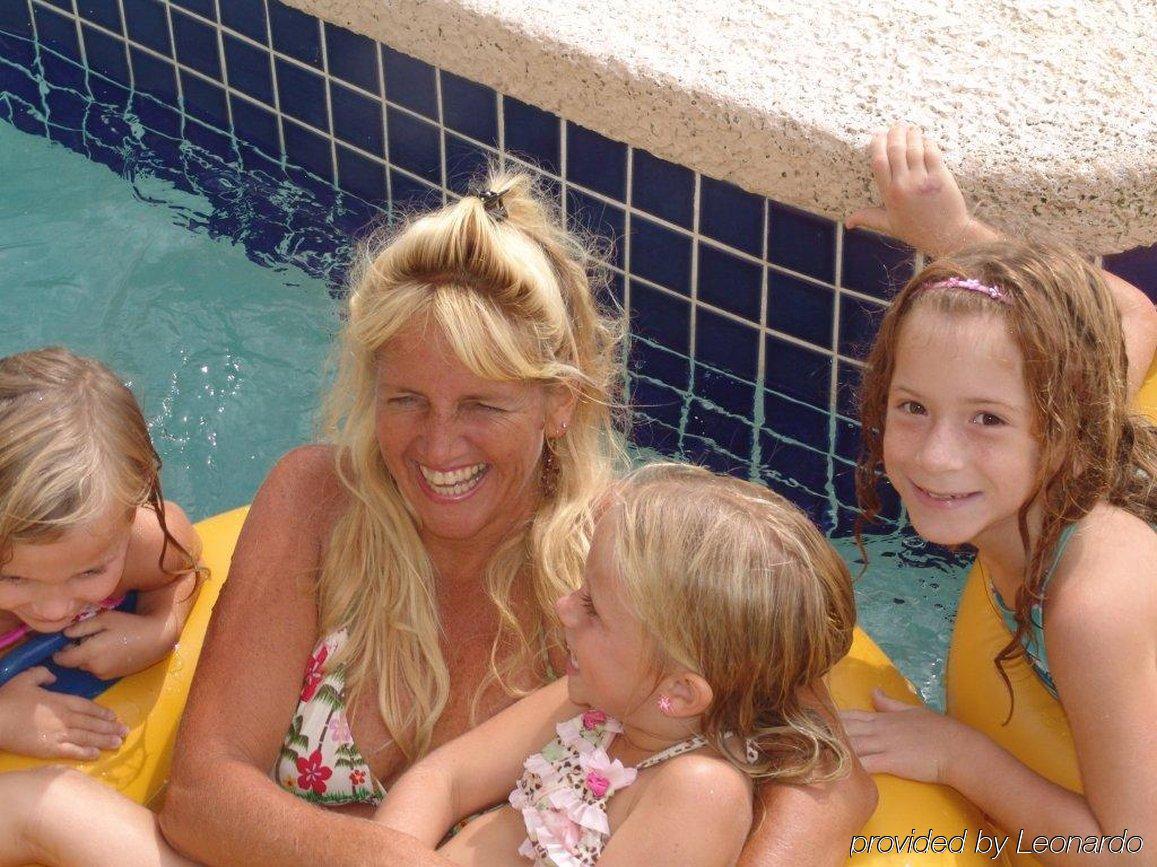Castaway Beach Inn & Swim Up Bar North Myrtle Beach Ngoại thất bức ảnh